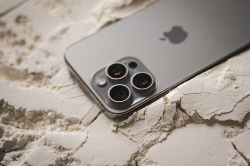 iPhone 15 Pro Max 256 GB Natural Titanium - Imagen 3